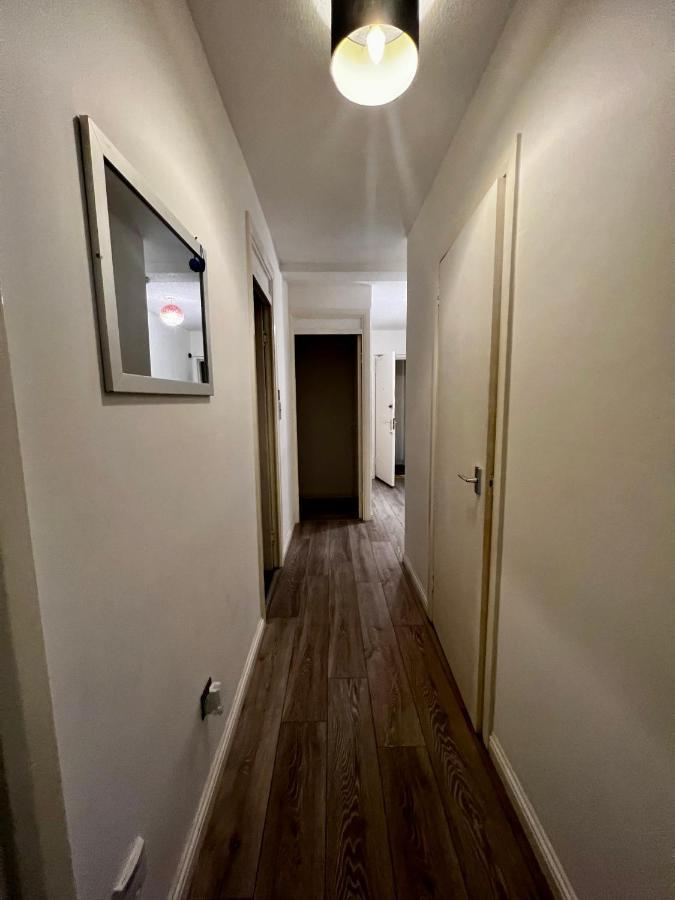 Lovely 2 Bedroom Apartment - Edinburgh City Centre Kültér fotó
